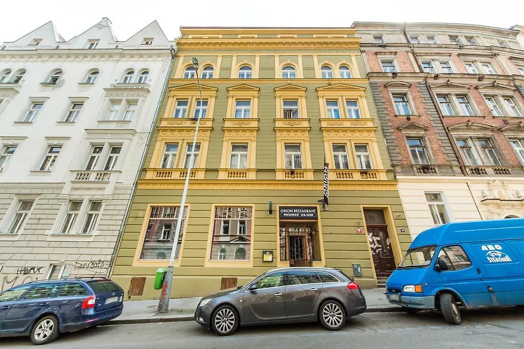 Party Flat In Prague City Center Appartamento